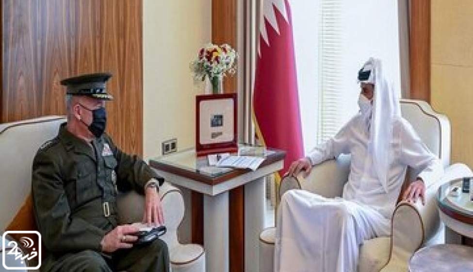 دیدار امیر قطر با فرمانده سنتکام ارتش آمریکا