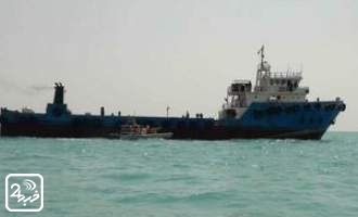 توقیف ۴ شناور حامل سوخت قاچاق در خلیج‌فارس