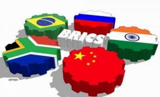 چین:‌ توسعه بریکس، چند قطبی در جهان را تقویت می‌کند