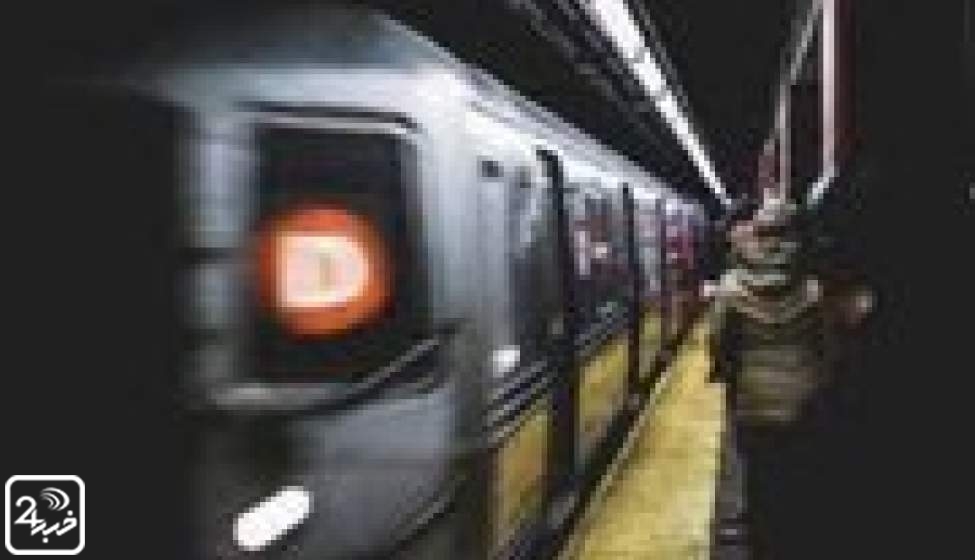 لحظه دلخراش له شدن زن جوان زیر چرخ‌های مترو + فیلم  